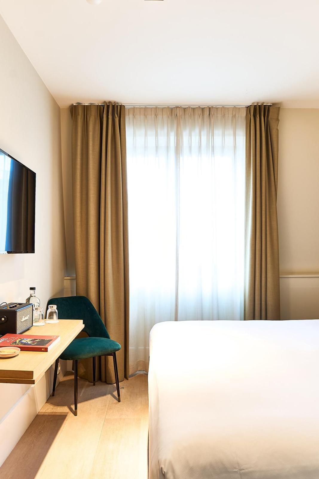 Hotel Franq Antwerp Exterior photo