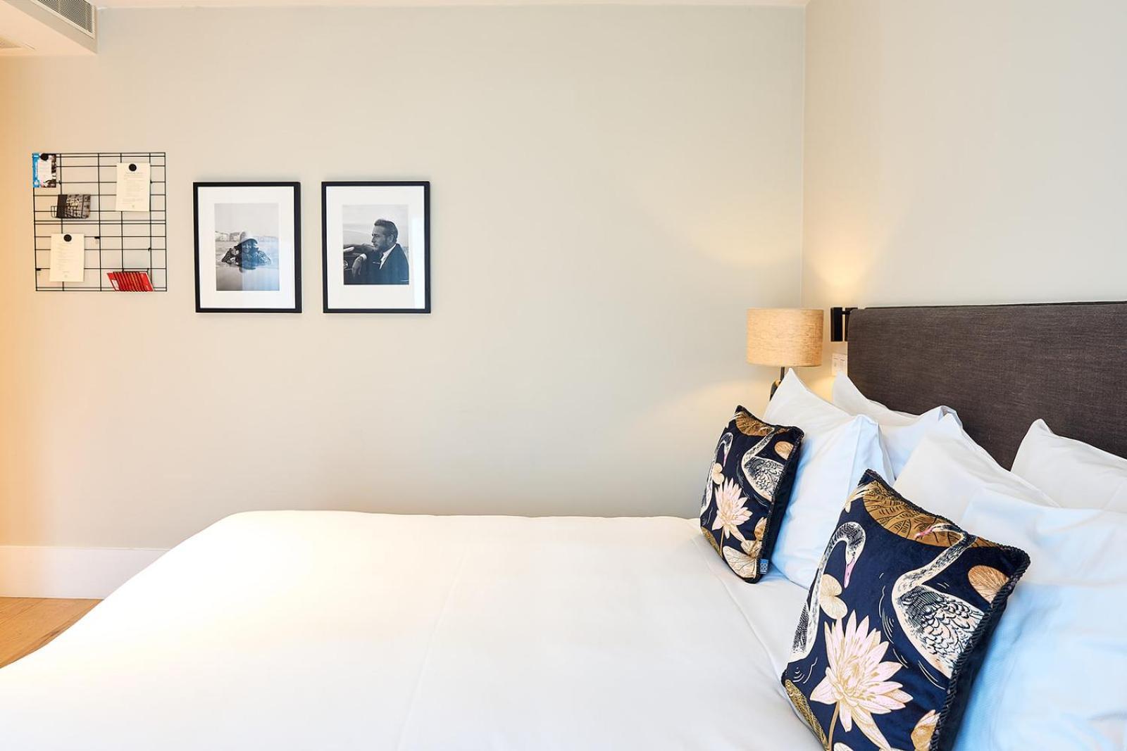 Hotel Franq Antwerp Exterior photo